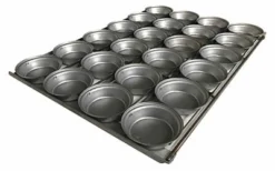 Pie Tray Round 18 Inch 4 Rows X 6 – Non-Stick – R2WF2418T