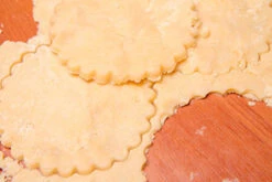 Cookie Cutters Scalloped Round Set Of 14 – CS1214 7 Cookie Cutters Scalloped Round Set Of 14 – CS1214 -Emerilairfryer 360 Store cat cookie cutters 1